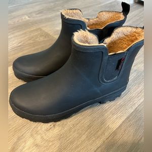 Chooka ankle rain boots